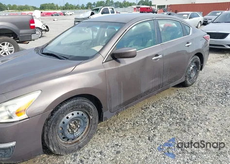 2014 Nissan Altima 2.5 S z USA, uszkodzony, nr VIN 1N4AL3AP2EC299544